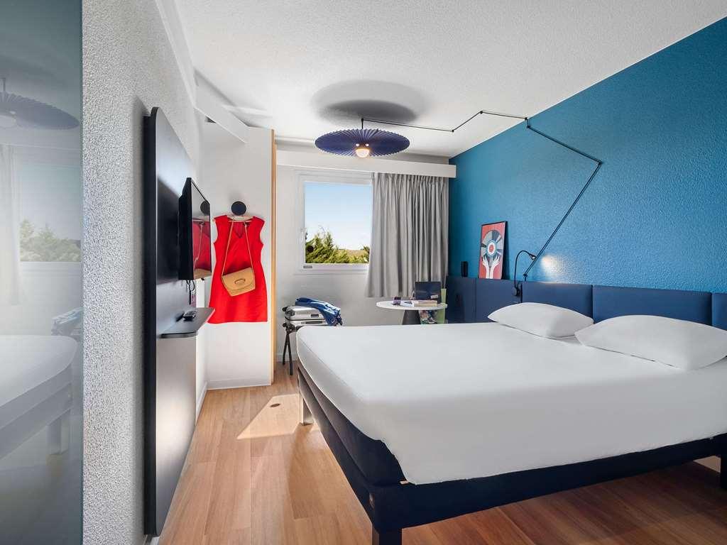 Ibis Auch Hotel Стая снимка