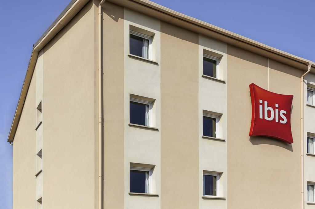 Ibis Auch Hotel Екстериор снимка