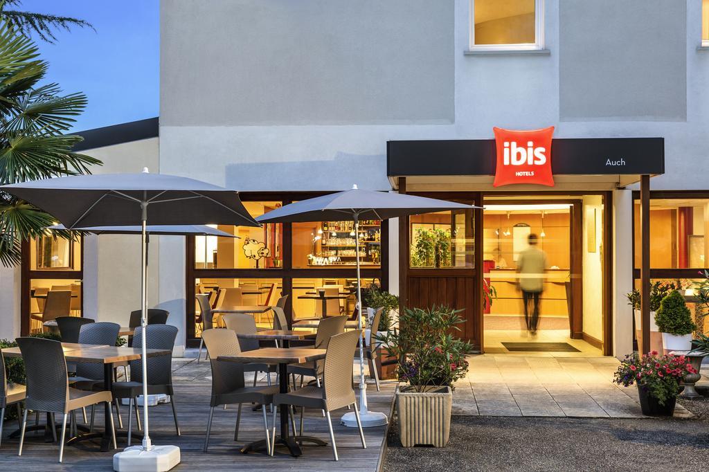 Ibis Auch Hotel Екстериор снимка