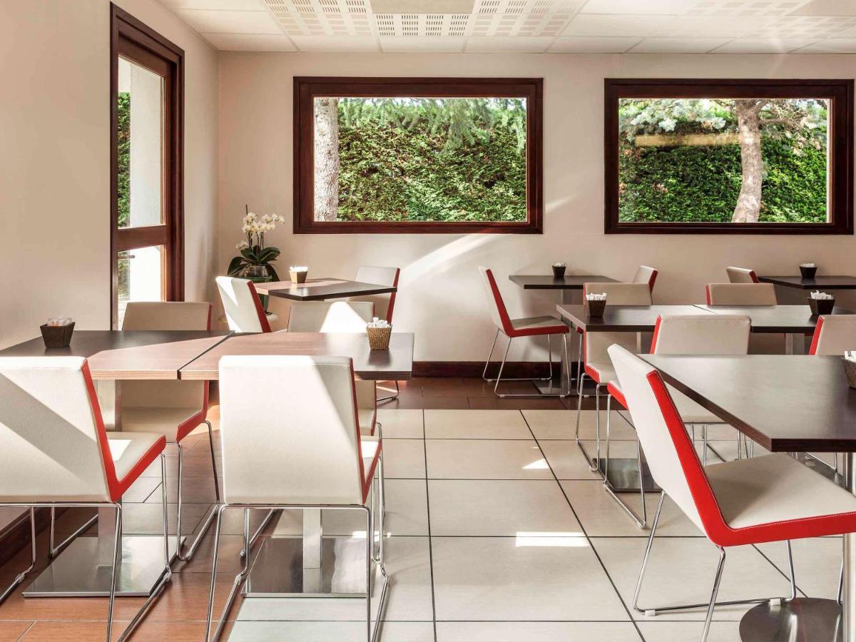 Ibis Auch Hotel Екстериор снимка