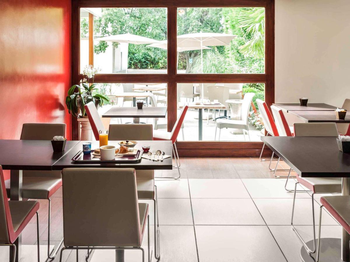 Ibis Auch Hotel Екстериор снимка